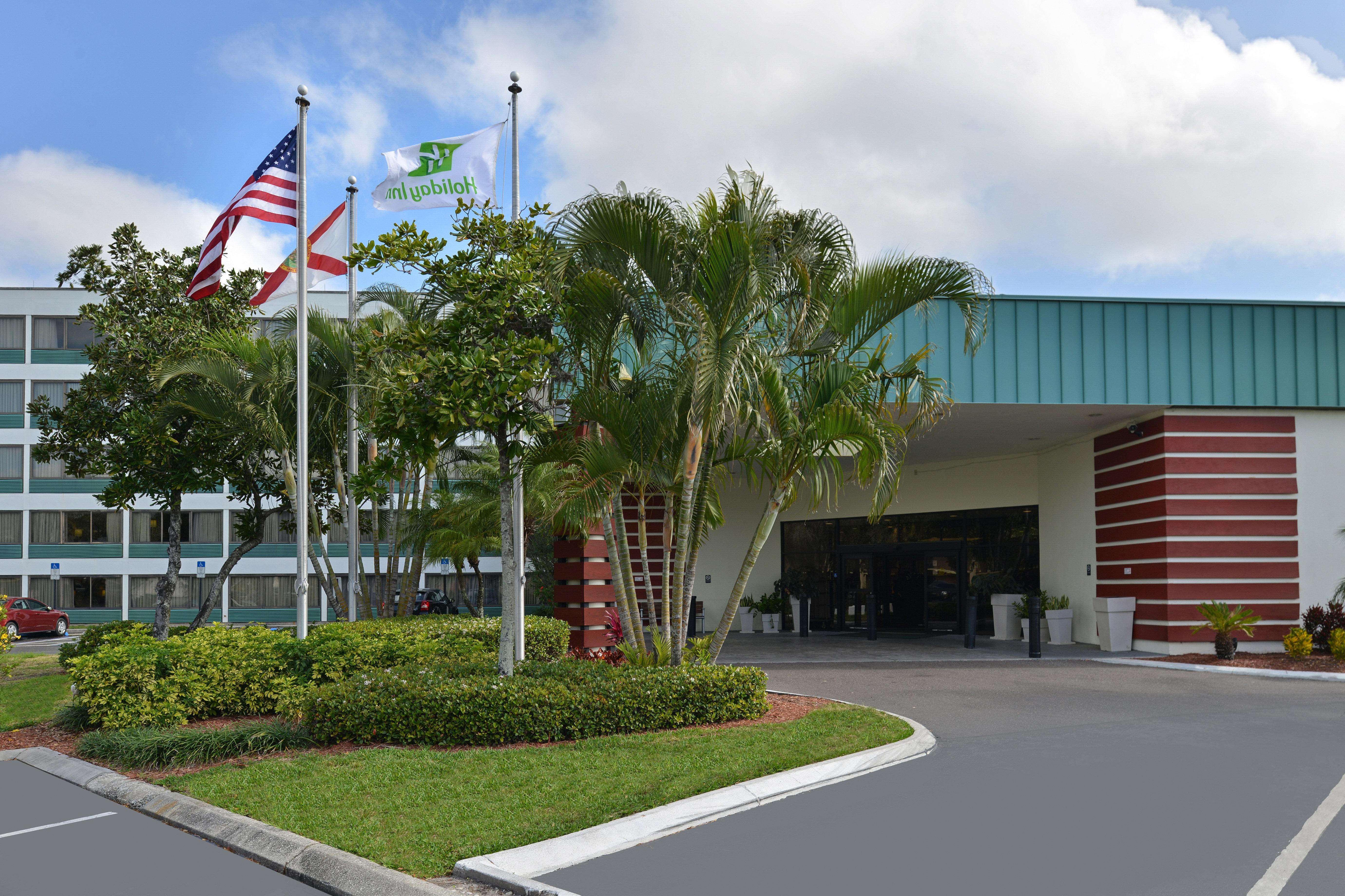 Holiday Inn St. Petersburg N - Clearwater, An Ihg Hotel Bagian luar foto